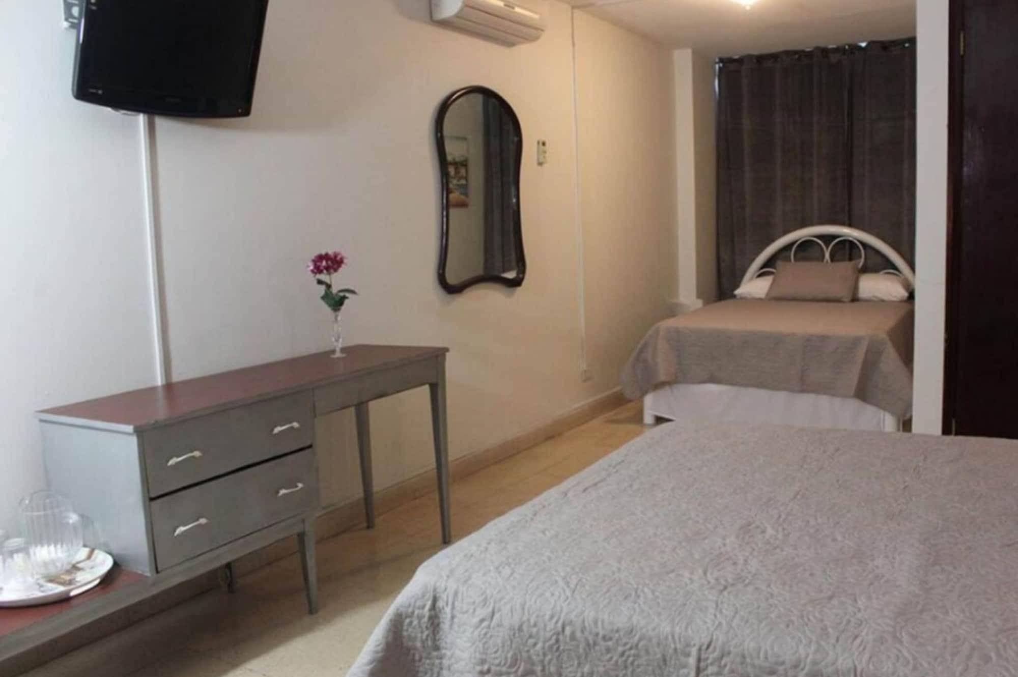 Hotel Caribe Panama エクステリア 写真