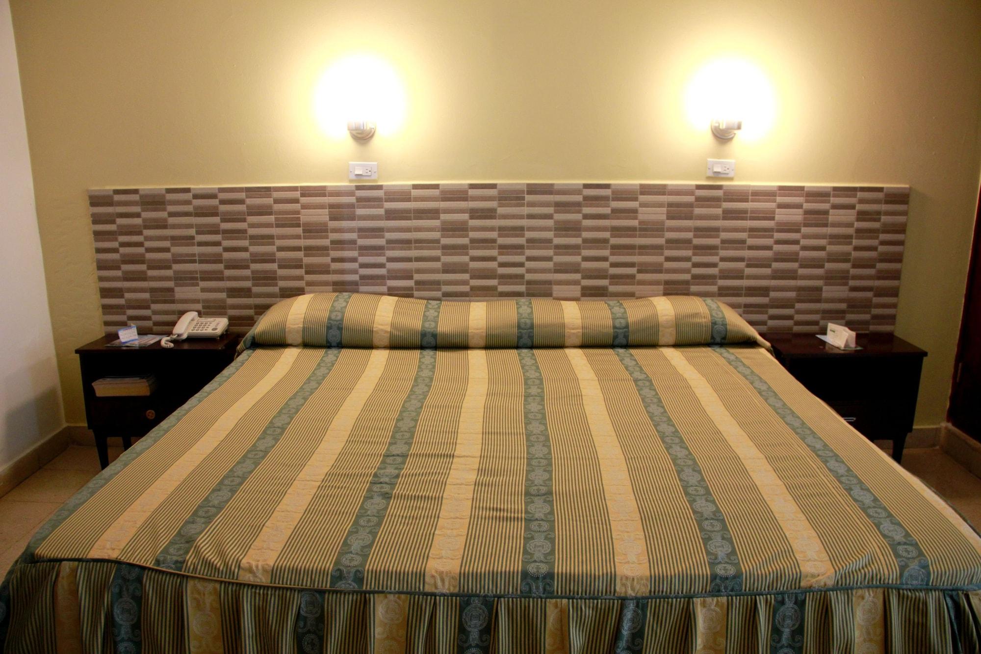 Hotel Caribe Panama エクステリア 写真